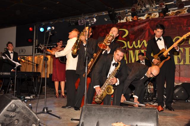 min 2010 08 05 mamamia 275